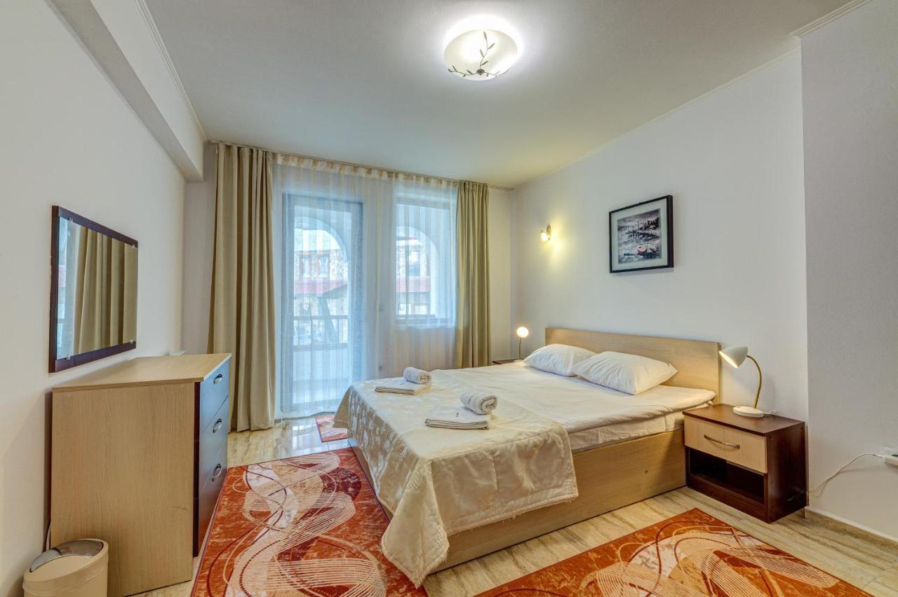 Bright And Spacious 2-Bdr Apartment With Balcony By Flat Mаnager بامبوروفو المظهر الخارجي الصورة